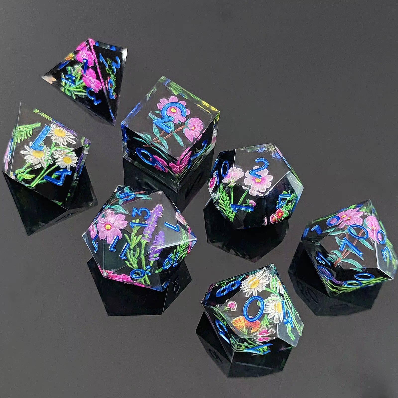 DND Flower Dice Resin Dice Set RPG Resin Dice Polyhedral Dice Dnd Dice Set for DND Game Player Dice Collector D&D Dice Set 7PCS