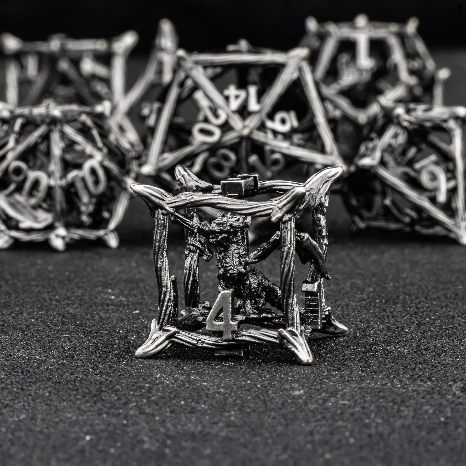 Tree Dice Metal Dragon D&D Dice Set for Dungeons and Dragons, Polyhedral Dice Set, Hollow D and D Dice Metal Dice Set Gifts